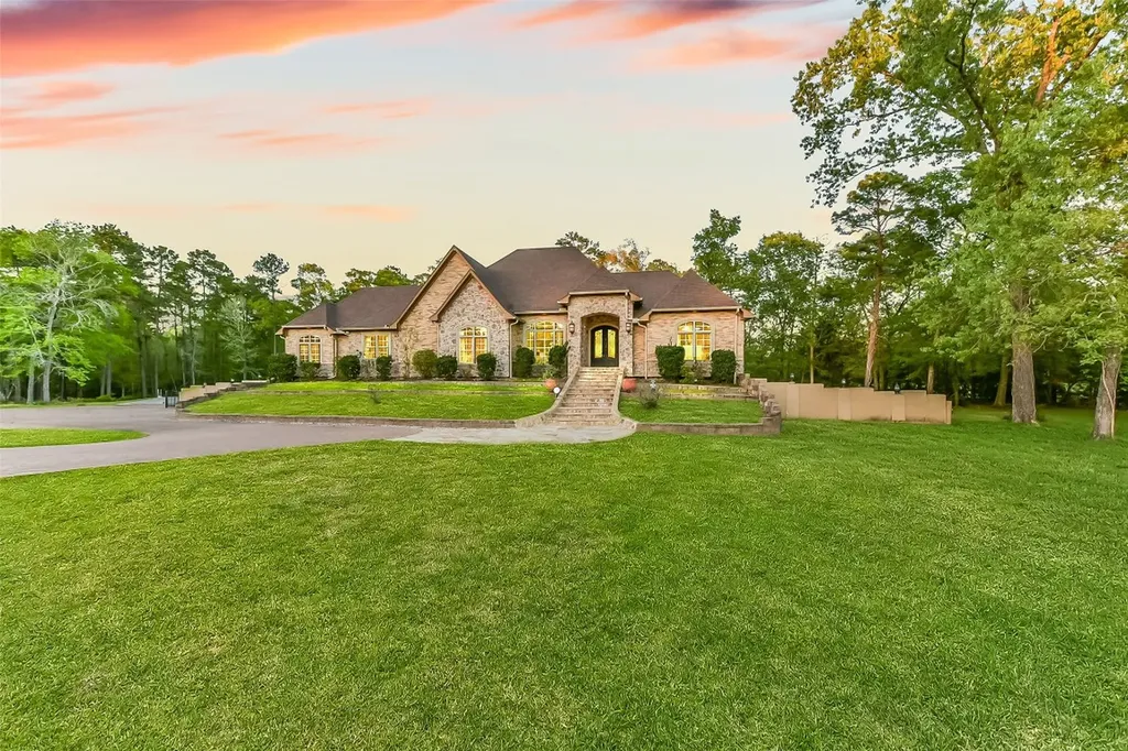 26898 Vista Meadow Court Huffman TX 77336