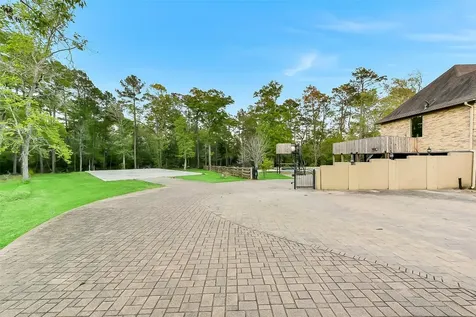 26898 Vista Meadow Court Huffman TX 77336