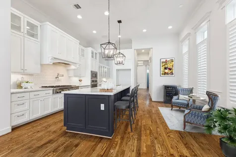 411 W 24th Street Houston TX 77008
