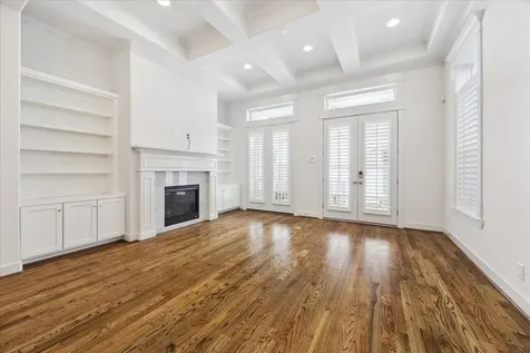 411 W 24th Street Houston TX 77008
