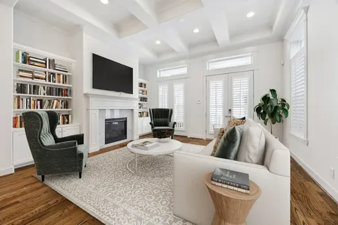 411 W 24th Street Houston TX 77008