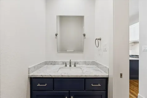 411 W 24th Street Houston TX 77008