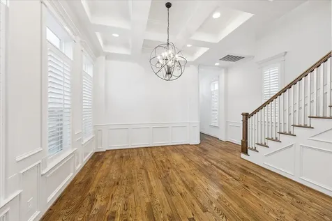 411 W 24th Street Houston TX 77008