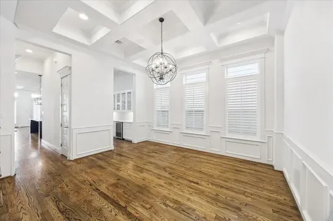 411 W 24th Street Houston TX 77008