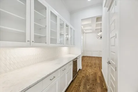 411 W 24th Street Houston TX 77008