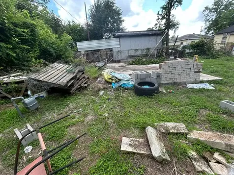 214 Bolden Street Houston TX 77029