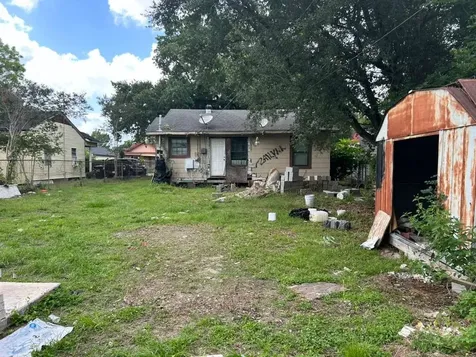 214 Bolden Street Houston TX 77029