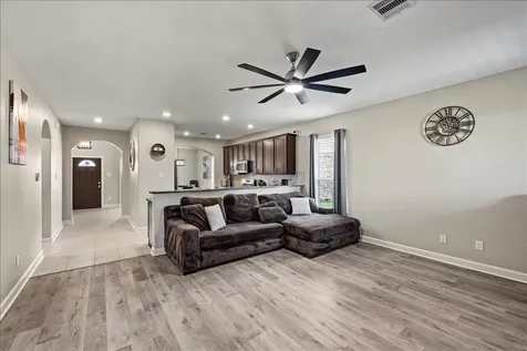 7820 Quartz Lane Texas City TX 77591