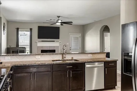 7820 Quartz Lane Texas City TX 77591