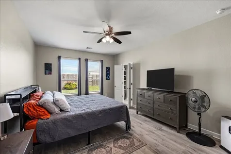7820 Quartz Lane Texas City TX 77591