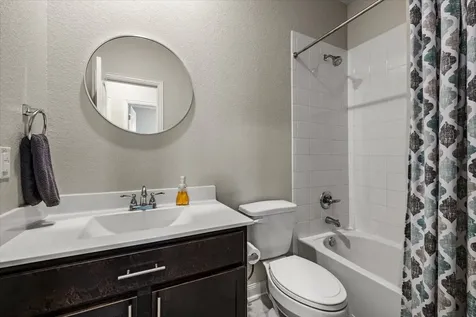 7820 Quartz Lane Texas City TX 77591