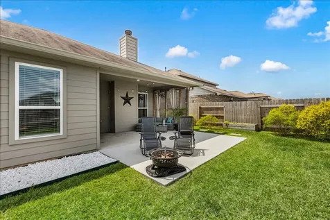 7820 Quartz Lane Texas City TX 77591