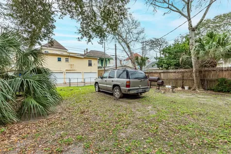 1824 Avenue K Galveston TX 77550