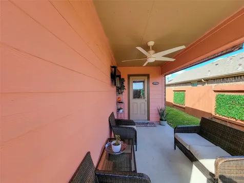 610 Autumn Flats Way Rosharon TX 77583