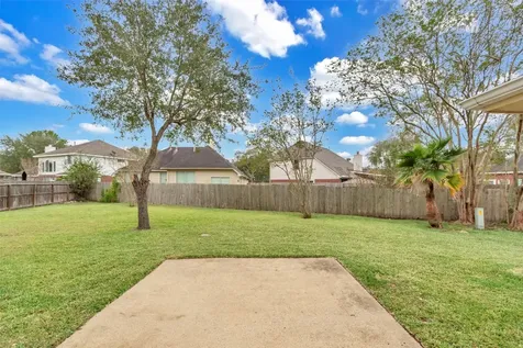 17803 Inland Oaks Drive Richmond TX 77407