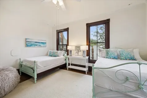 1512 Ball Galveston TX 77550