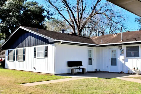 218 Smith Street Columbus TX 78934