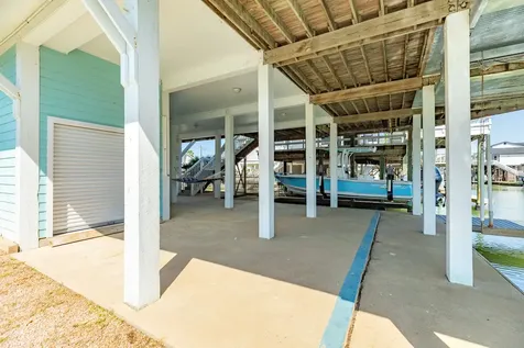 247 Schooner Drive Freeport TX 77541