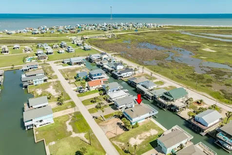 247 Schooner Drive Freeport TX 77541