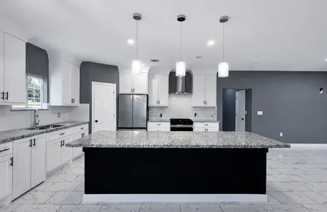 5125 Larkspur Street Houston TX 77033