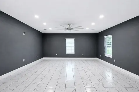 5125 Larkspur Street Houston TX 77033