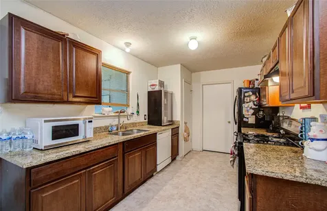 6022 Sattler Park Drive Houston TX 77086