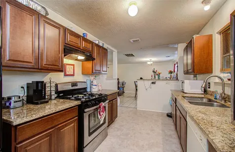 6022 Sattler Park Drive Houston TX 77086