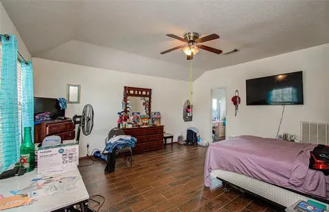 6022 Sattler Park Drive Houston TX 77086