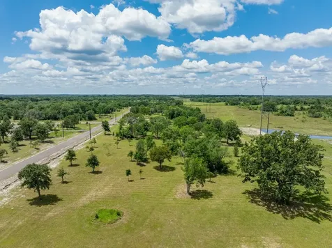 6731 Atakapan Trail Bedias TX 77831