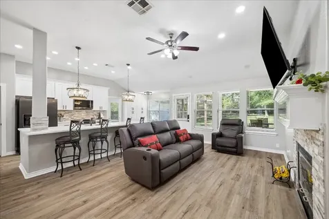 22711 Meadowsweet Drive Magnolia TX 77355