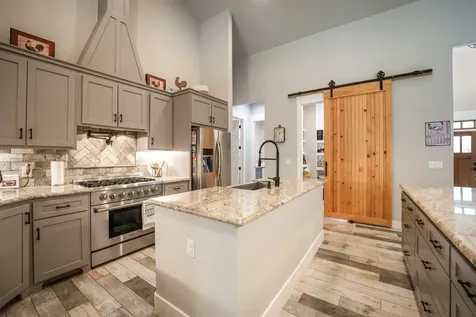 1022 Fm 1696 Road W Huntsville TX 77320