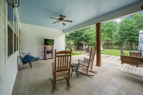 1022 Fm 1696 Road W Huntsville TX 77320