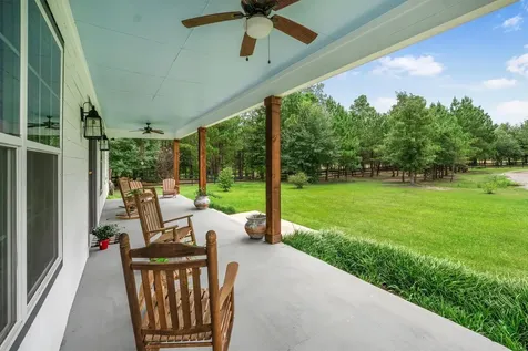 1022 Fm 1696 Road W Huntsville TX 77320