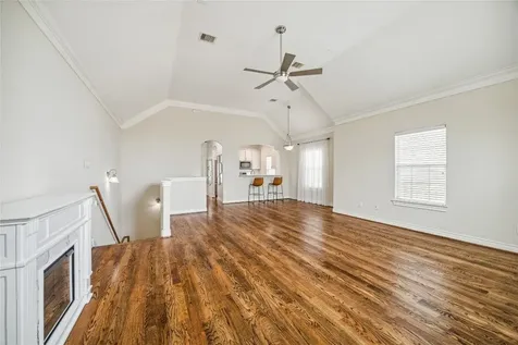5841 Katy Street Houston TX 77007