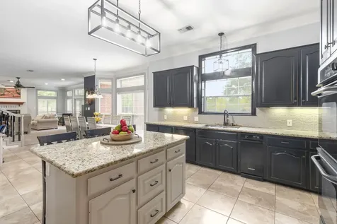 3905 N Briarwood Drive Brenham TX 77833