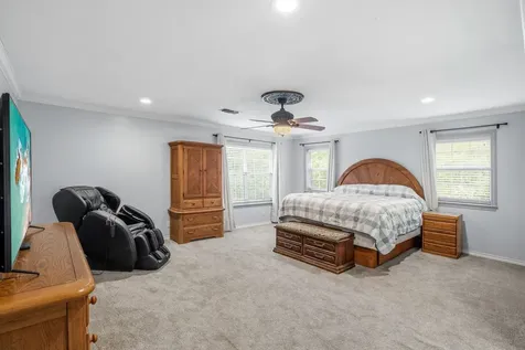 3905 N Briarwood Drive Brenham TX 77833