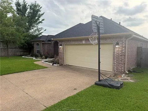 4414 Woodland Ridge Drive College Station TX 77845