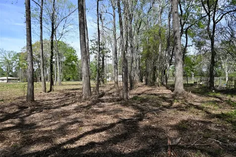 Lot 6 County Road 2360 Hardin TX 77575