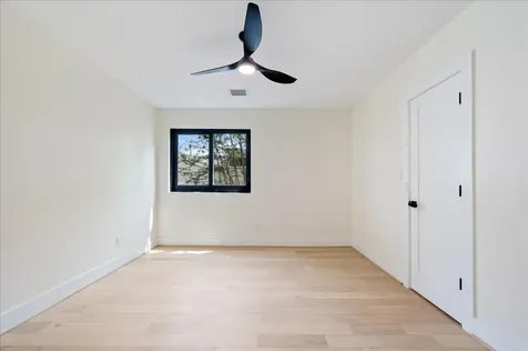 2135 Quenby Street Houston TX 77005
