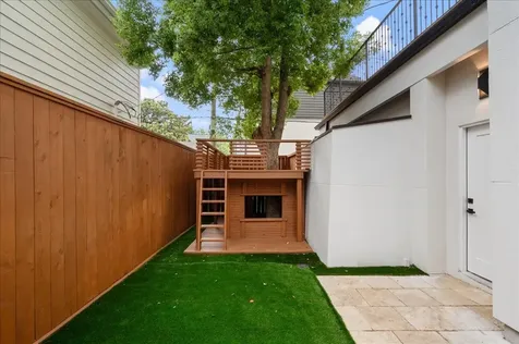 2135 Quenby Street Houston TX 77005