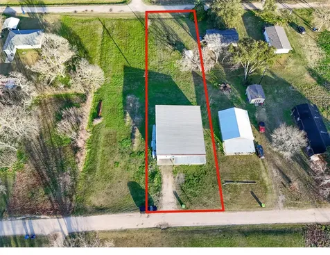 83 Elizabeth Drive Bay City TX 77414