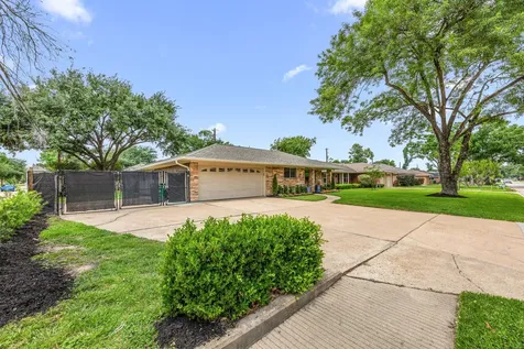 1803 Millwood Drive Houston TX 77008