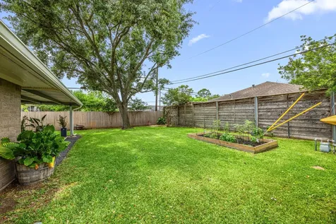 1803 Millwood Drive Houston TX 77008