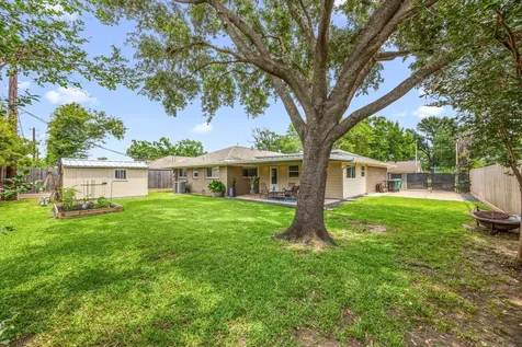 1803 Millwood Drive Houston TX 77008