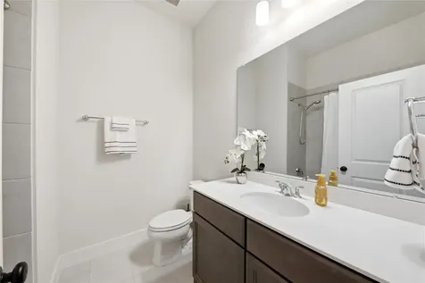 1223 Rolling Crest Drive Missouri City TX 77459