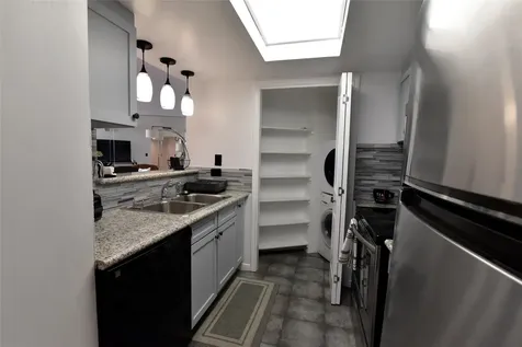 3525 Sage Road 701 Houston TX 77056