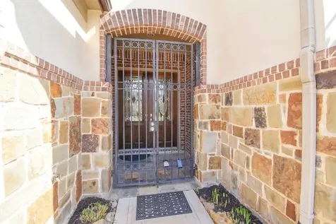 9515 Spring Rose Drive Missouri City TX 77459