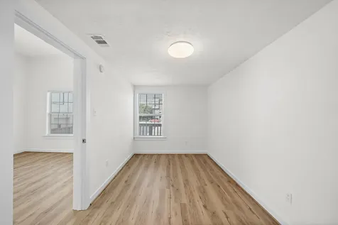 1414 Shearn Street B Houston TX 77007