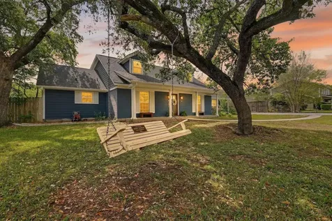 913 Park Lane Bryan TX 77802