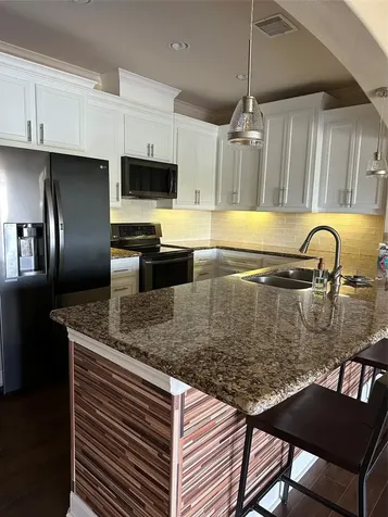 17570 Highway 105 W 55w Montgomery TX 77356